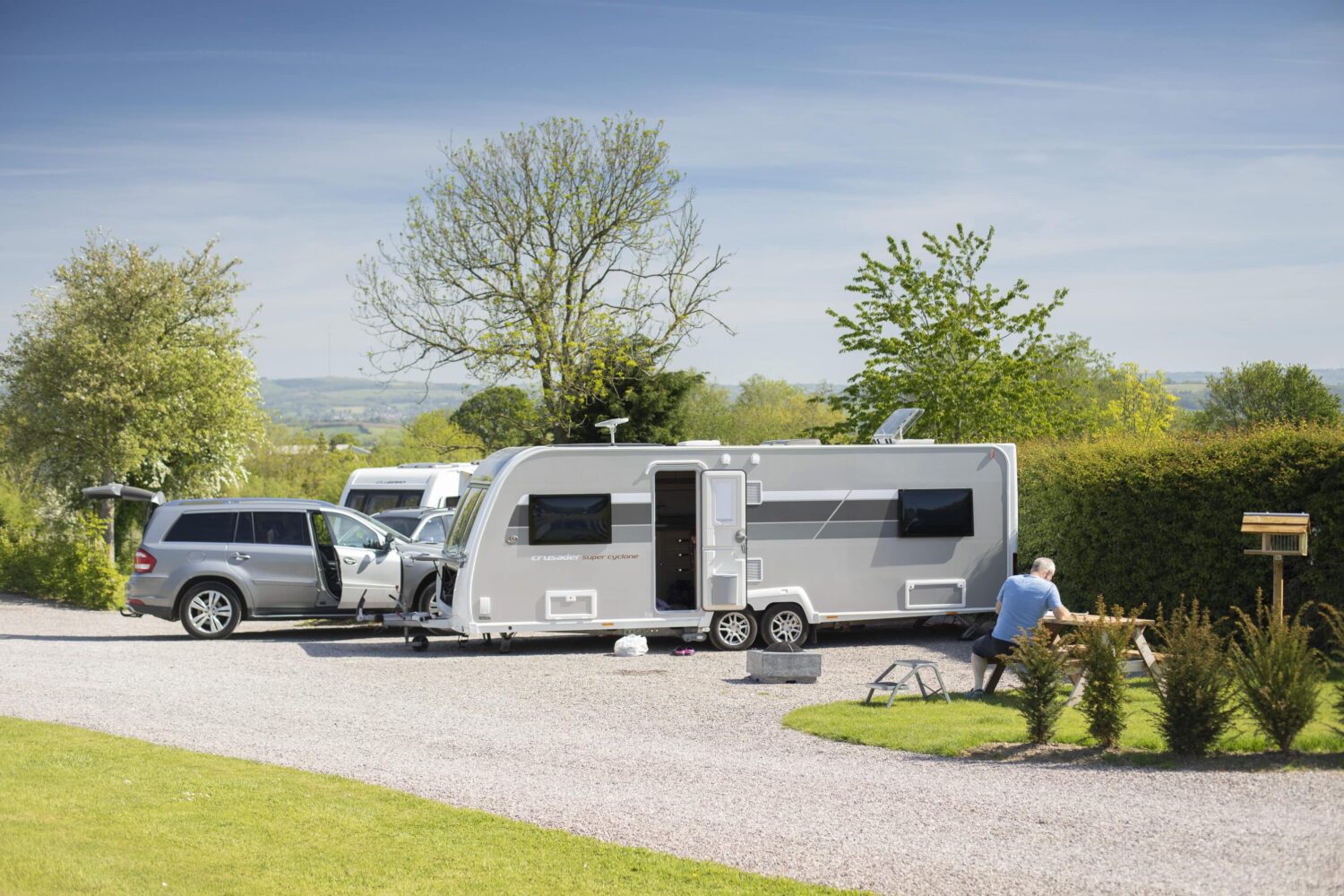 Old Oaks Touring and Glamping Park