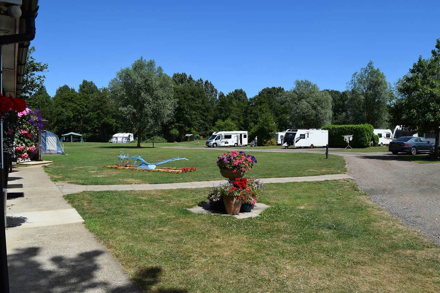 Run Cottage Touring Park