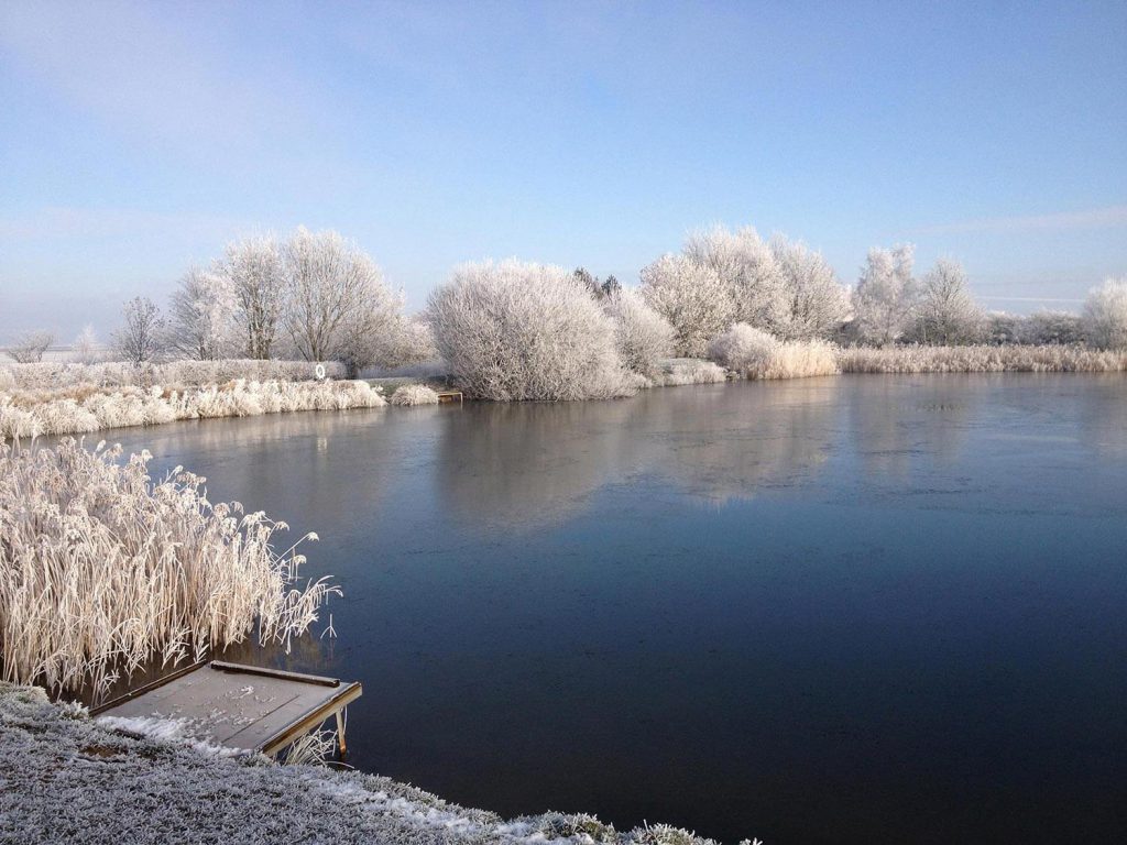 Fields End Water Caravan Park, Lodges & Fishery