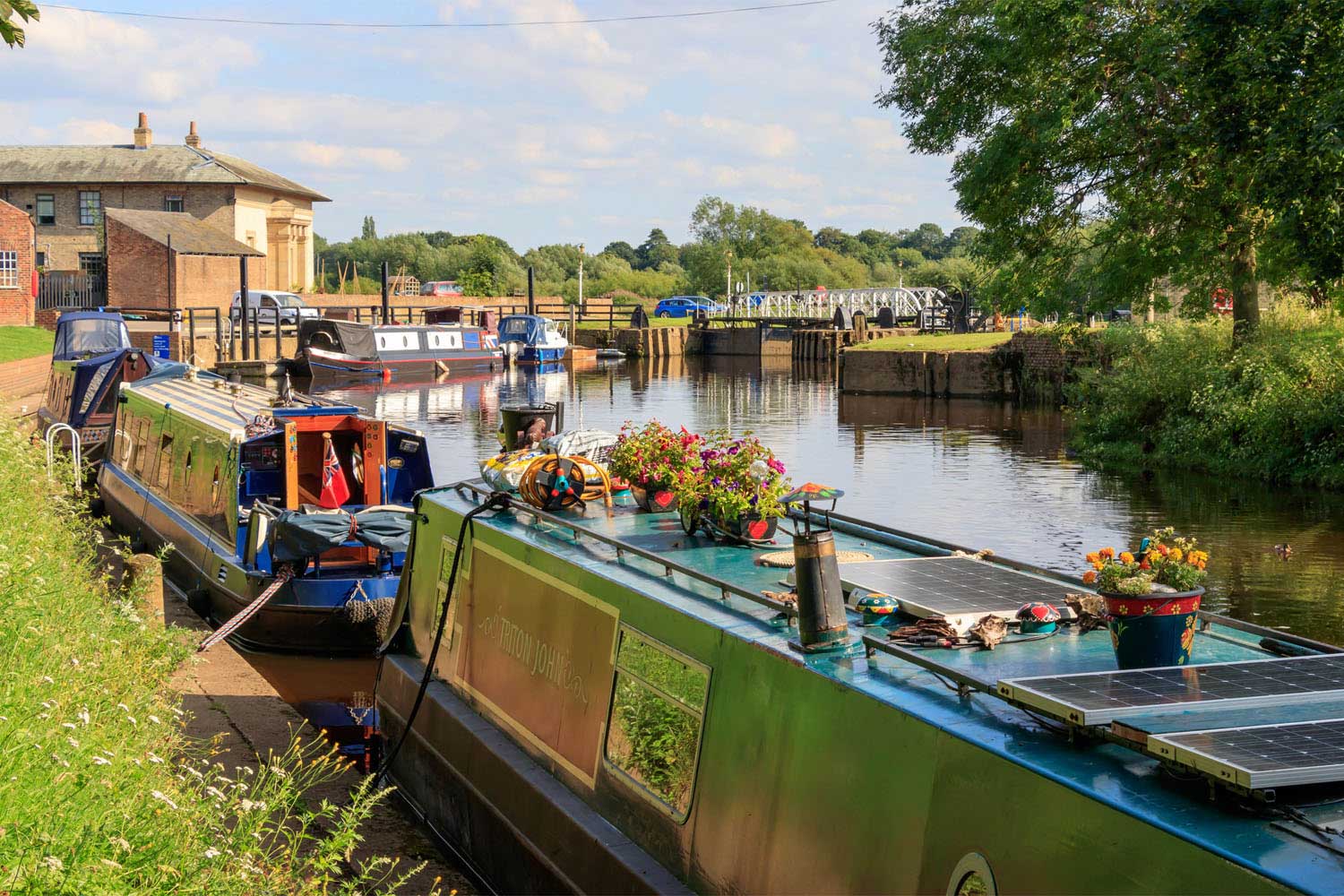 York Naburn Lock Caravan Park